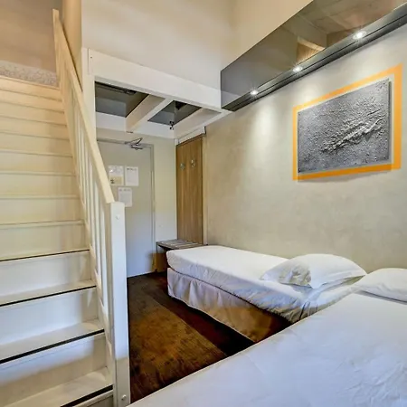 D'estello Hotel 3*