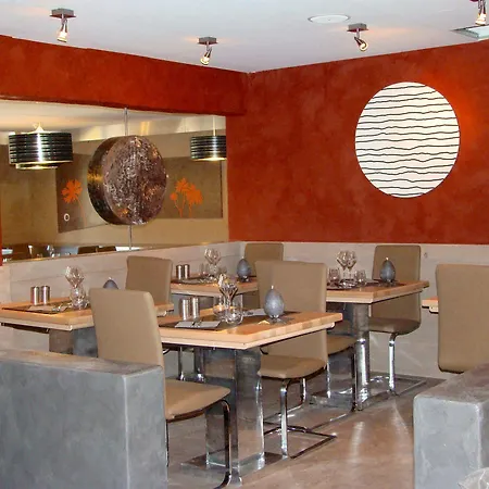 Hotel D'estello 3*